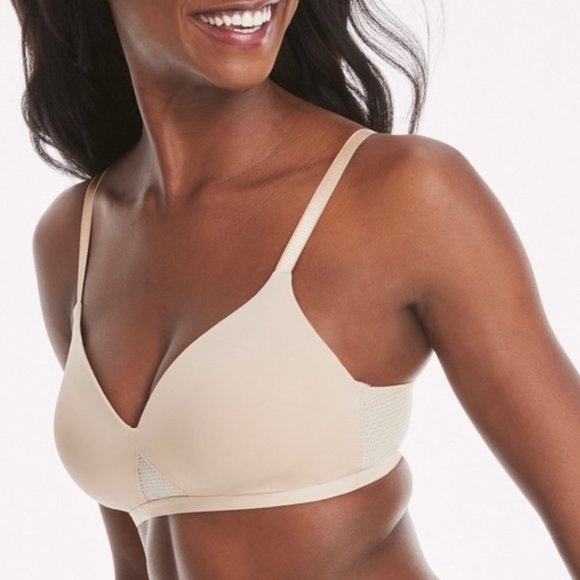 Hanes Other - Hanes Oh So Light Wireless Bra Comfort Flex Fit Beige Women's Size MHG521
